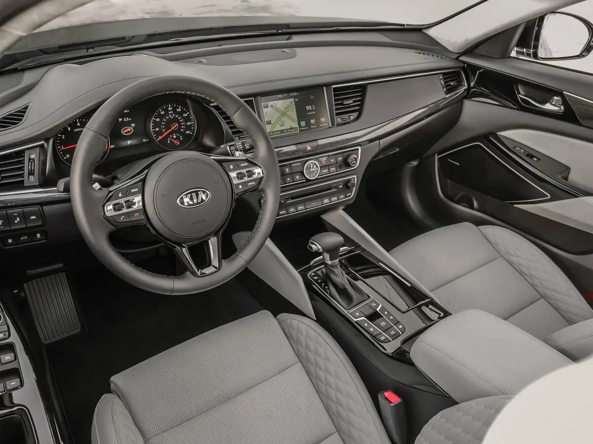 Kia Cadenza II Седан — сүрөт 5
