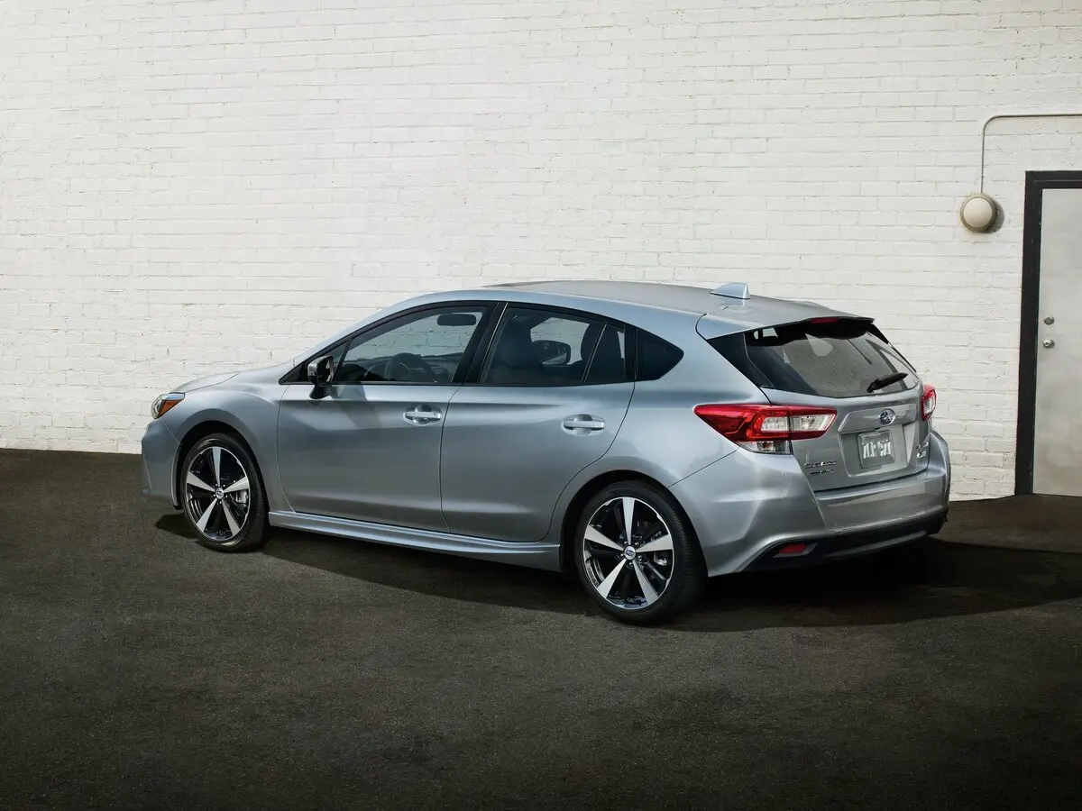 Subaru Impreza V Хэтчбек 5 дв. — фото 3