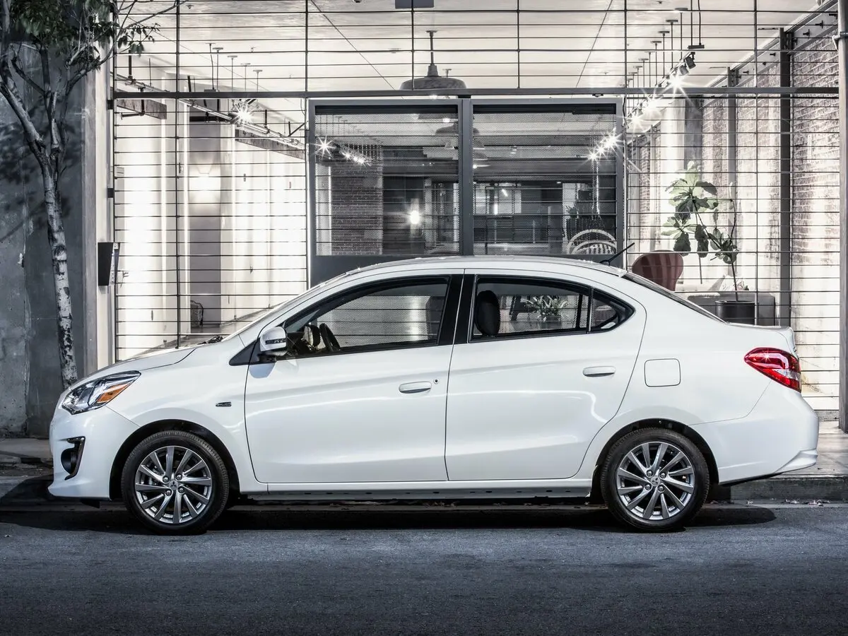 Mitsubishi Mirage VI Рестайлинг Седан — photo 2