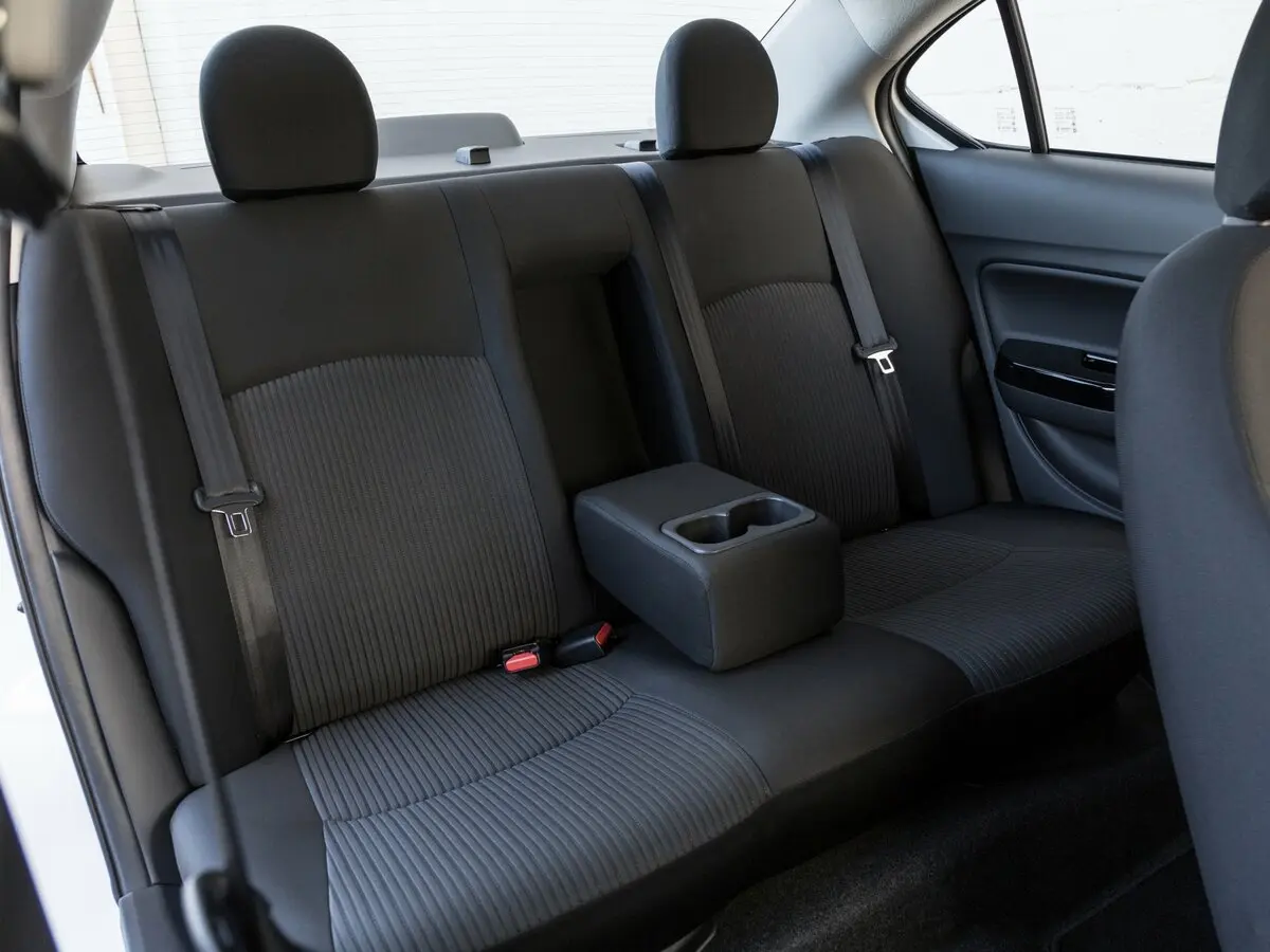 Mitsubishi Mirage VI Рестайлинг Седан — photo 8