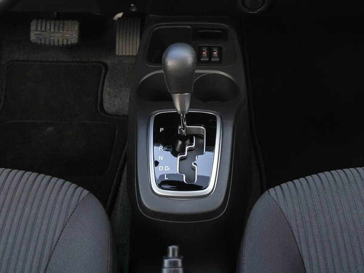 Mitsubishi Mirage VI Рестайлинг Седан — photo 9