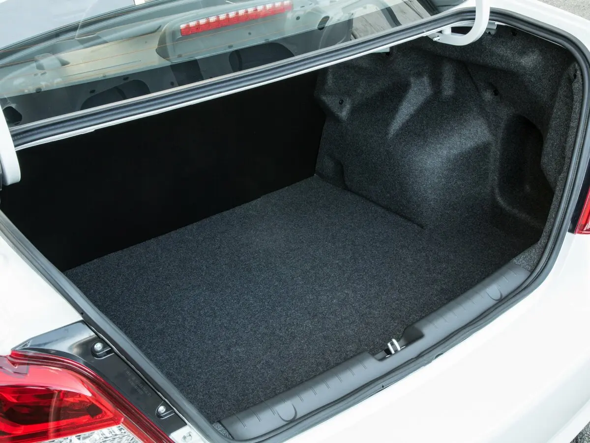 Mitsubishi Mirage VI Рестайлинг Седан — photo 10