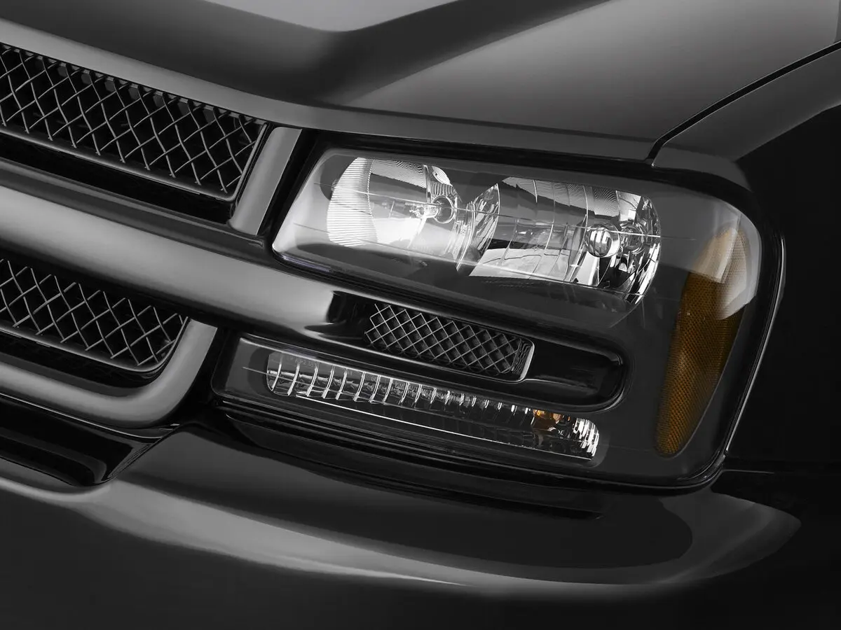 Chevrolet TrailBlazer I Рестайлинг Внедорожник 5 дв. EXT — сүрөт 4