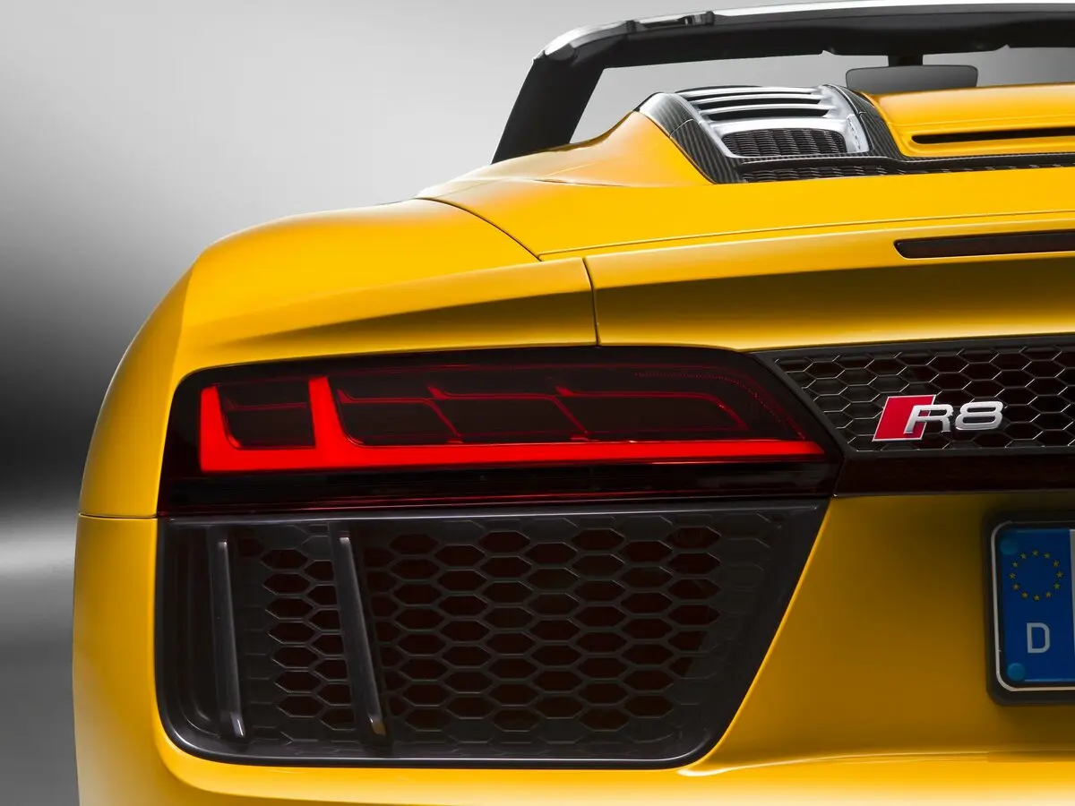 Audi R8 II (4S) Родстер — сүрөт 11