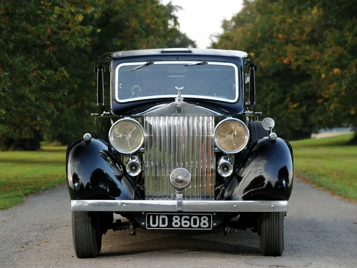 Rolls-Royce Phantom III Седан — сүрөт 3