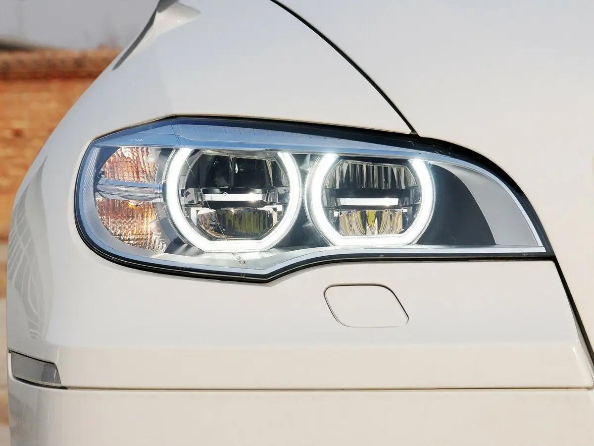 BMW X6 M I (E71) Рестайлинг Внедорожник 5 дв. — сүрөт 11