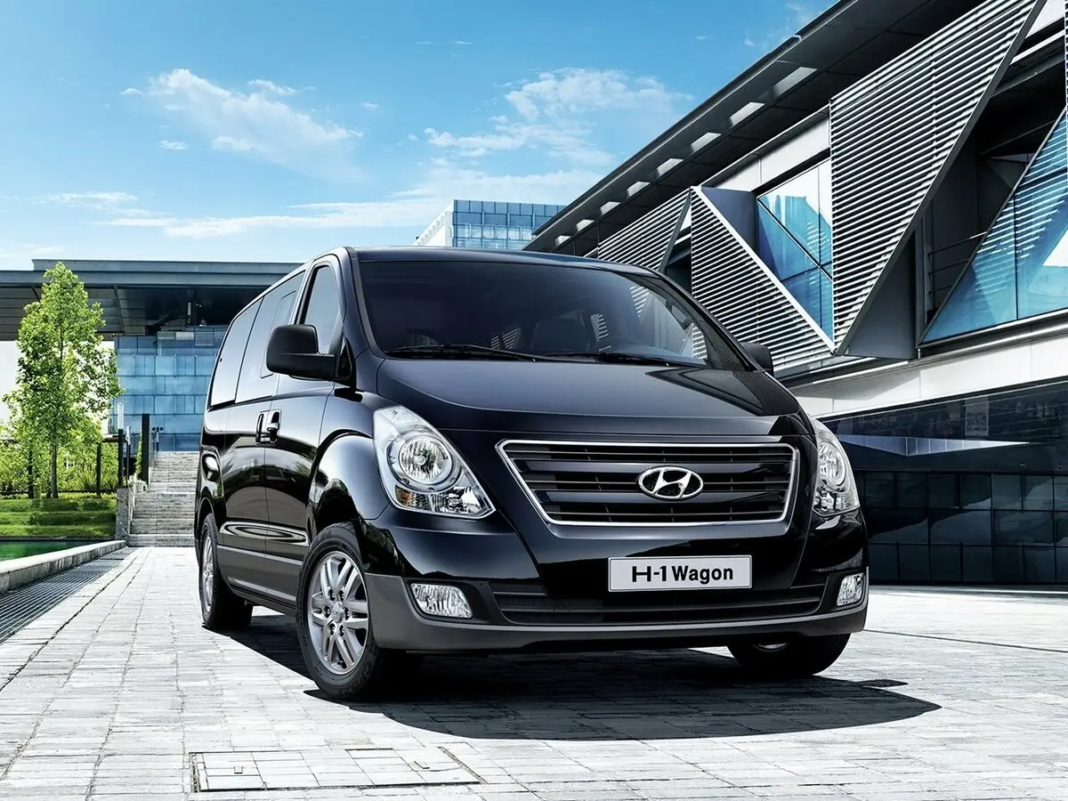 Hyundai H-1 II Рестайлинг Минивэн — фото 3