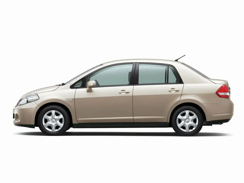 Nissan Tiida I Седан Latio — сүрөт 3