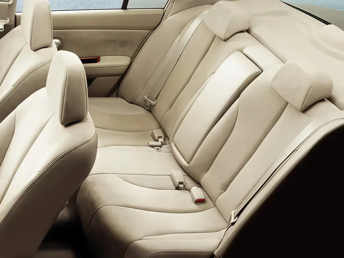 Nissan Tiida I Седан Latio — сүрөт 7