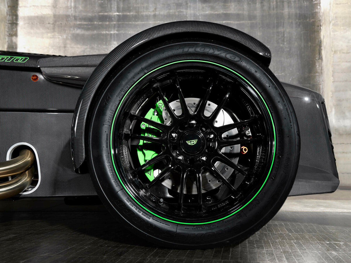 Donkervoort D8 GTO 2013 – 2022 Родстер — фото 17