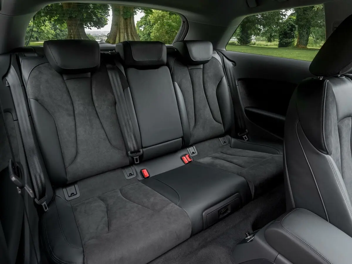 Audi A3 III (8V) Рестайлинг Хэтчбек 3 дв. — сүрөт 11