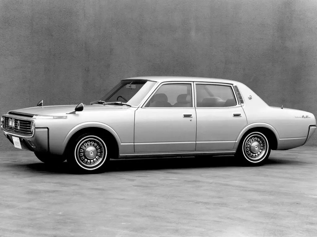 Toyota Crown IV (S60/S70) Седан — сүрөт 2