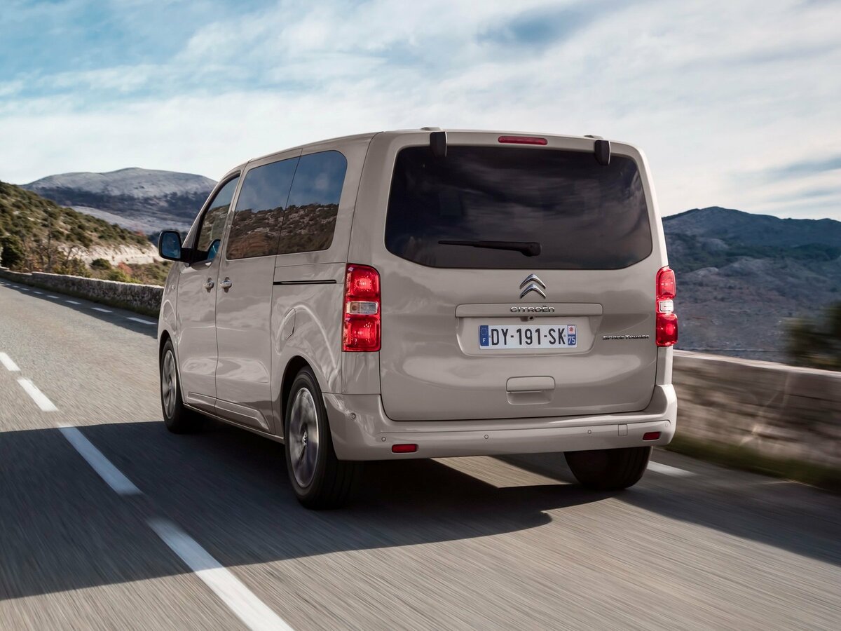 Citroen SpaceTourer I Минивэн M — фото 5