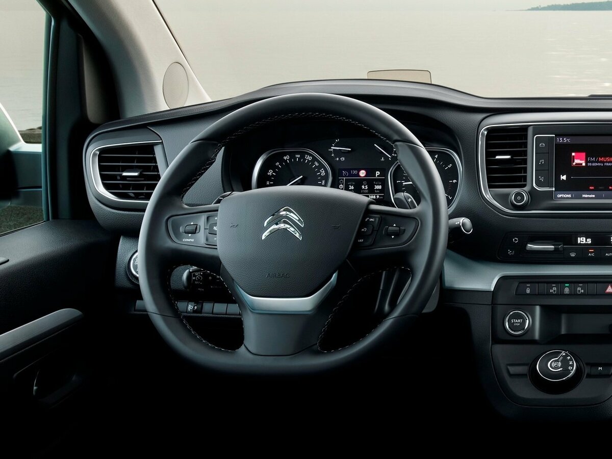 Citroen SpaceTourer I Минивэн M — фото 9