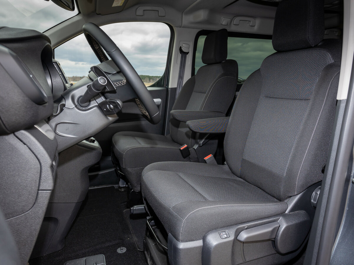 Citroen SpaceTourer I Минивэн M — фото 23