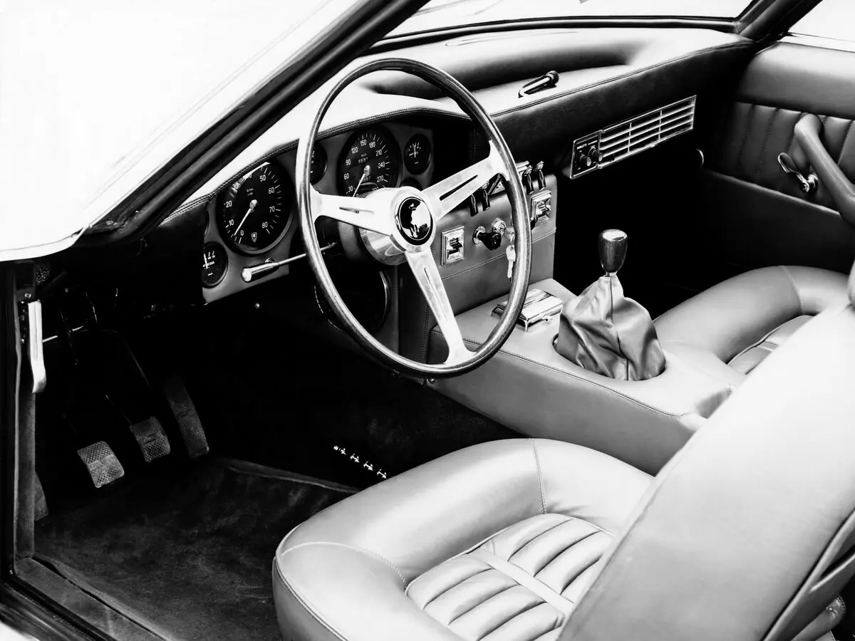 Lamborghini Islero 1968 – 1969 Купе — 照片 6