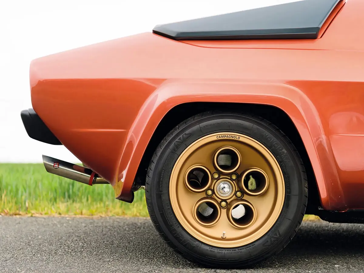 Lamborghini Silhouette 1976 – 1979 Тарга — сүрөт 7