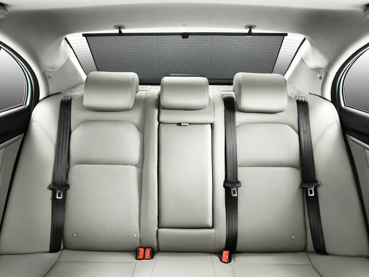 Geely Emgrand 7 I Седан — сүрөт 10