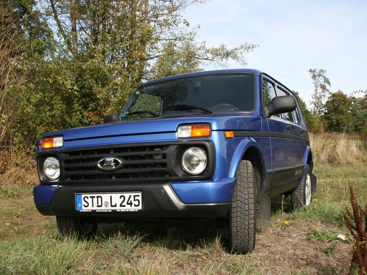 Lada (ВАЗ) 2131 (4x4) I Внедорожник 5 дв. Urban — сүрөт 3
