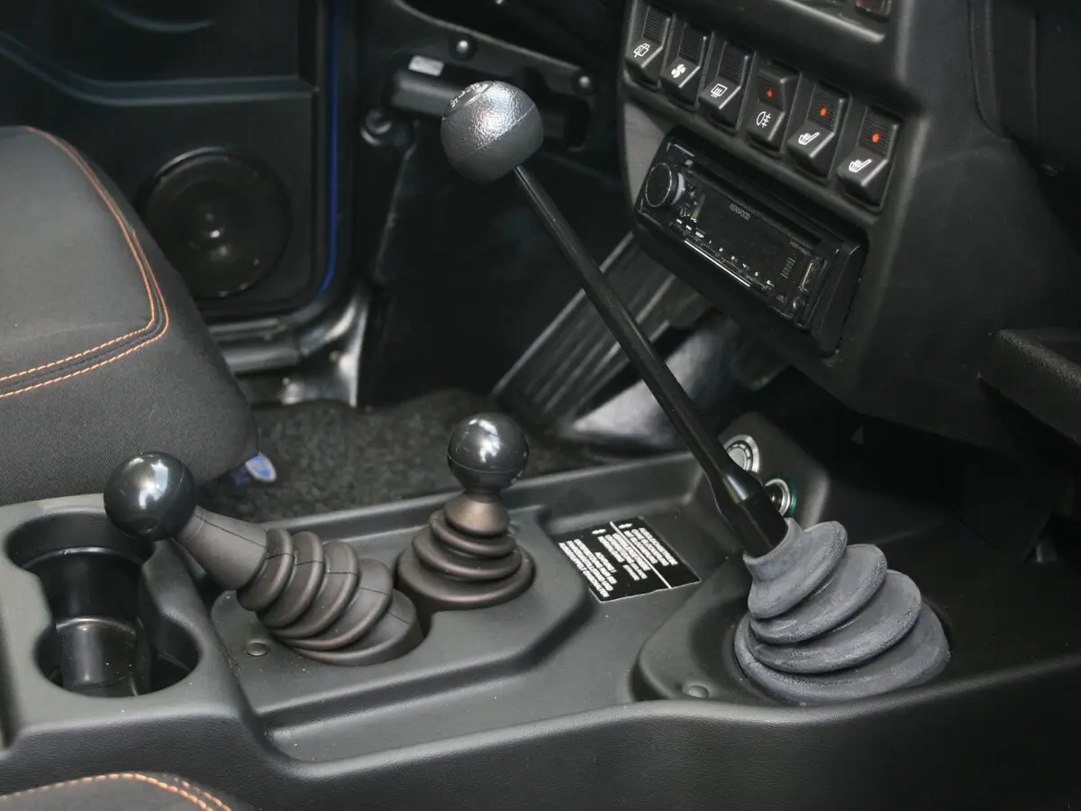 Lada (ВАЗ) 2131 (4x4) I Внедорожник 5 дв. Urban — сүрөт 11
