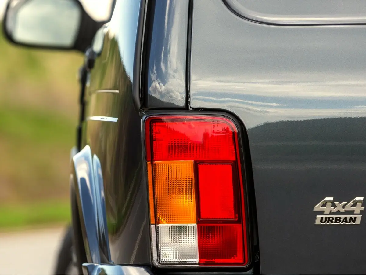 Lada (ВАЗ) 2131 (4x4) I Внедорожник 5 дв. Urban — сүрөт 14