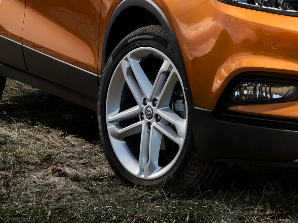 Opel Mokka I Рестайлинг Внедорожник 5 дв. — photo 15