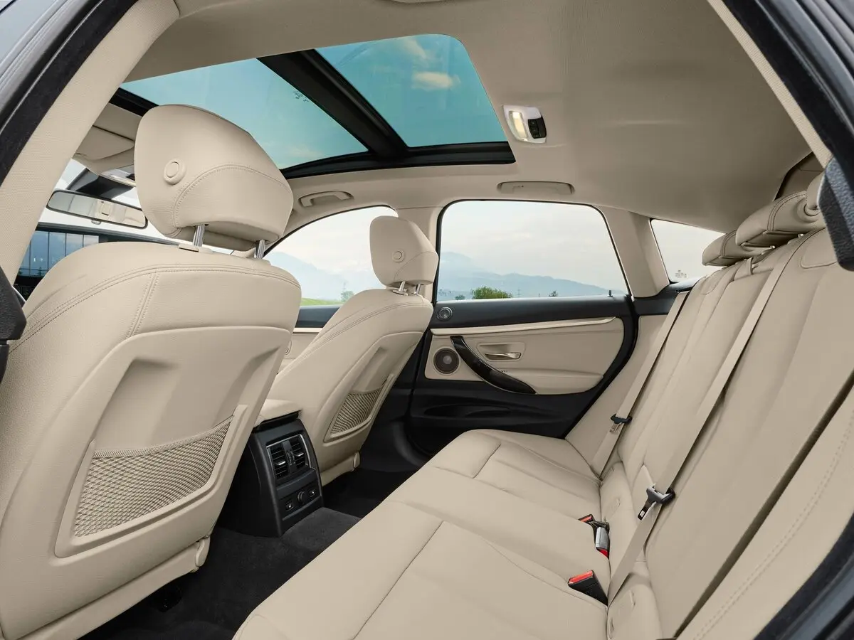 BMW 3 серии VI (F3x) Рестайлинг Лифтбек Gran Turismo — сүрөт 9