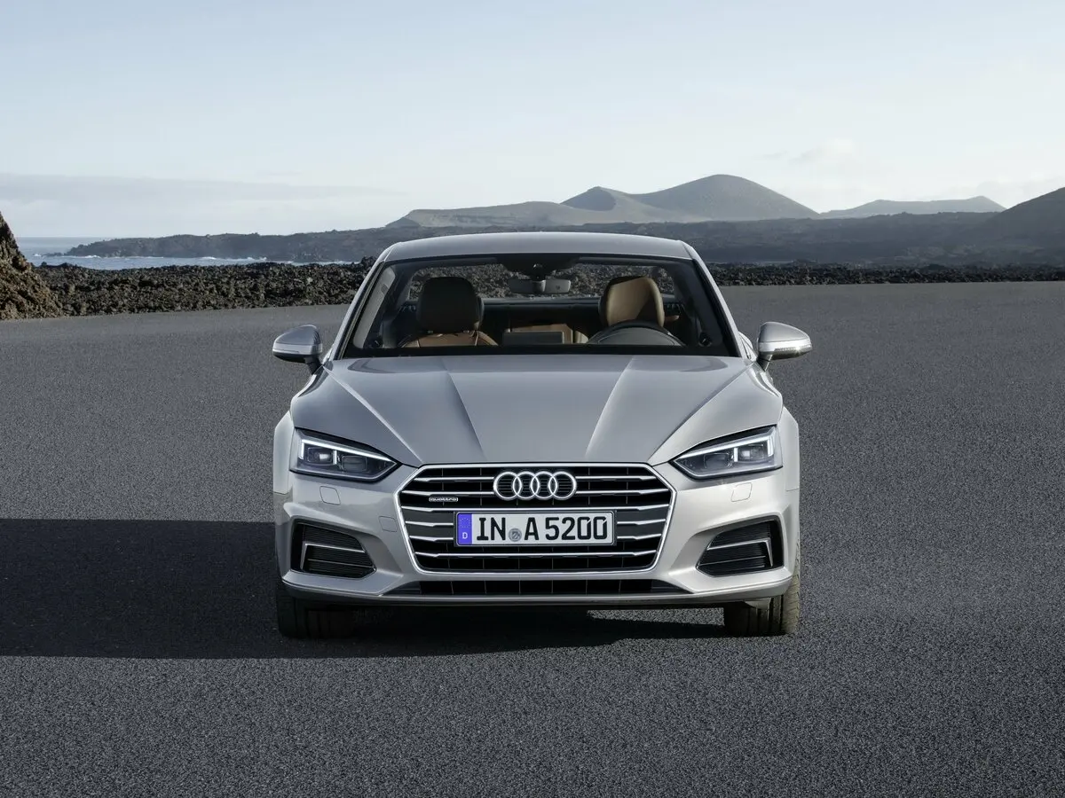 Audi A5 II (F5) Купе — 照片 3
