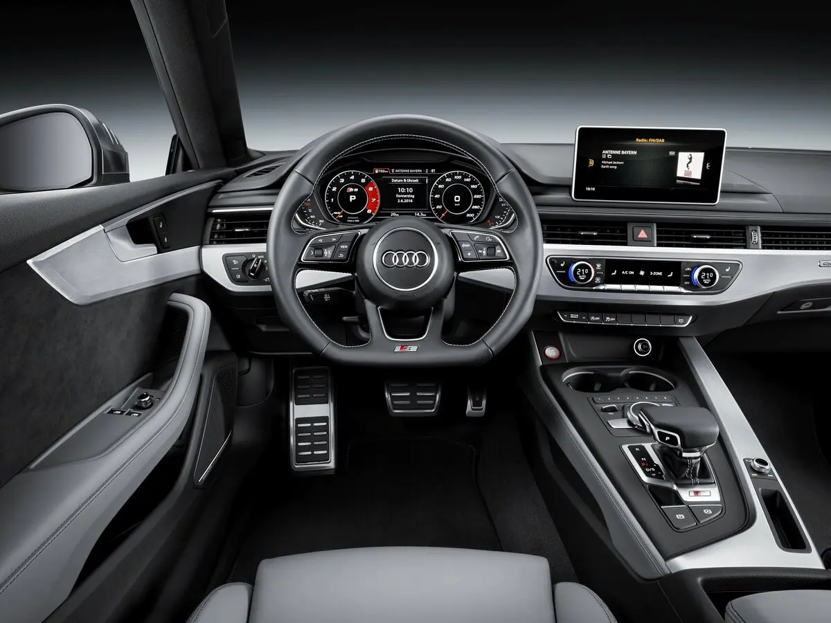 Audi S5 II (F5) Купе — 照片 6