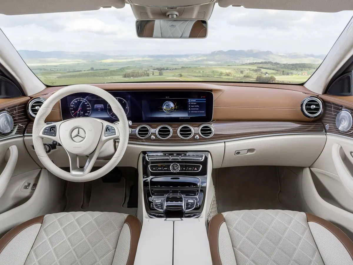 Mercedes-Benz E-Класс V (W213, S213, C238) Универсал 5 дв. — фото 6