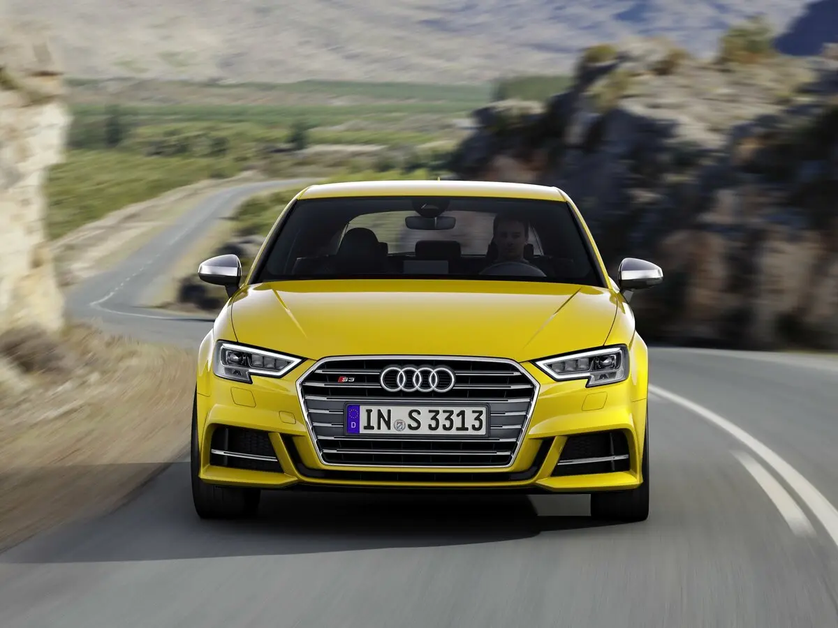 Audi S3 III (8V) Рестайлинг Хэтчбек 3 дв. — сүрөт 3