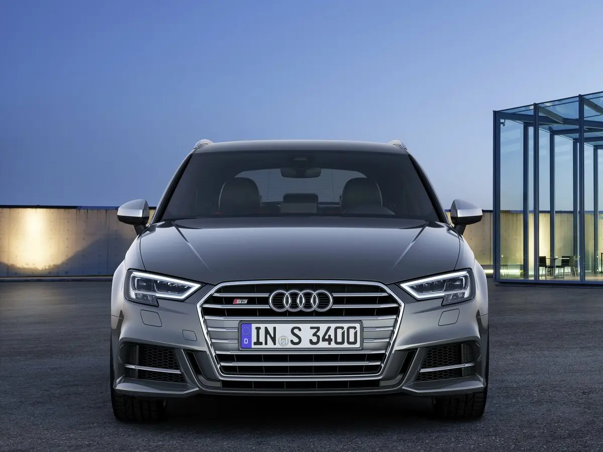 Audi S3 III (8V) Рестайлинг Хэтчбек 5 дв. Sportback — сүрөт 3