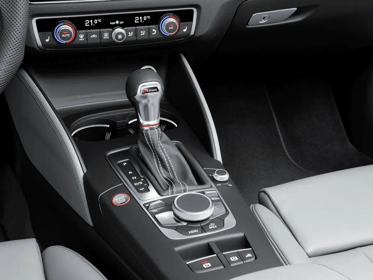 Audi S3 III (8V) Рестайлинг Кабриолет — сүрөт 11