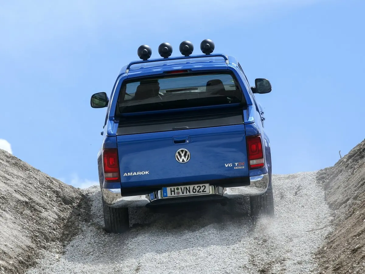 Volkswagen Amarok I Рестайлинг Пикап Двойная кабина — сүрөт 4