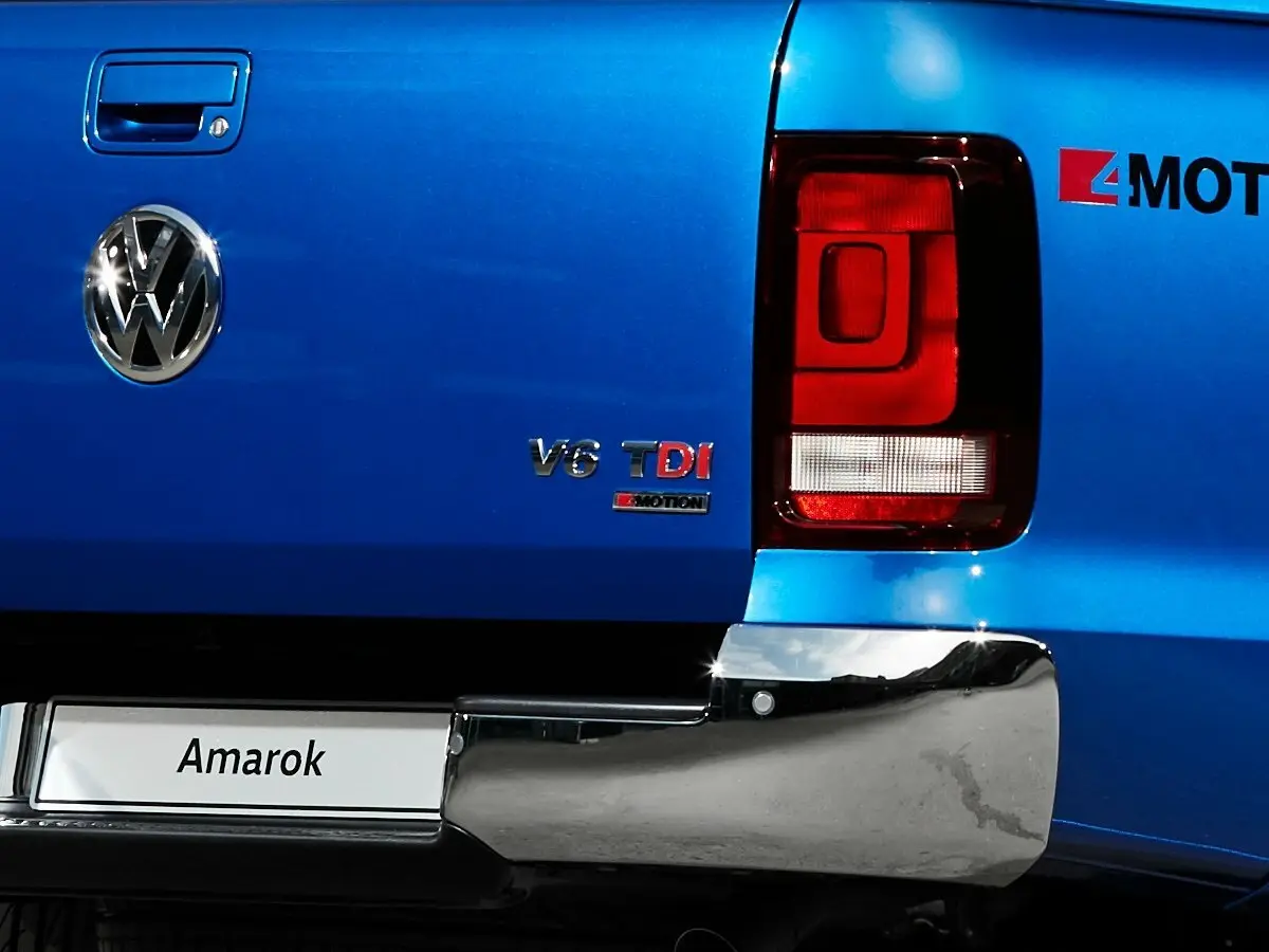 Volkswagen Amarok I Рестайлинг Пикап Двойная кабина — сүрөт 13