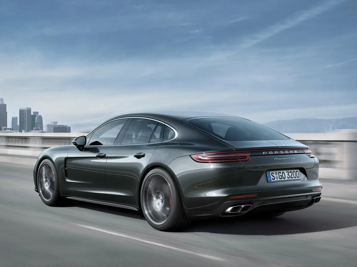 Porsche Panamera II Лифтбек — 照片 5