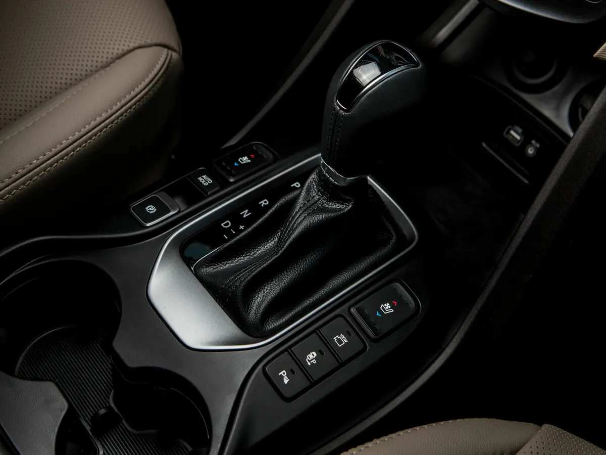 Hyundai Santa Fe III Рестайлинг Внедорожник 5 дв. Grand — photo 12