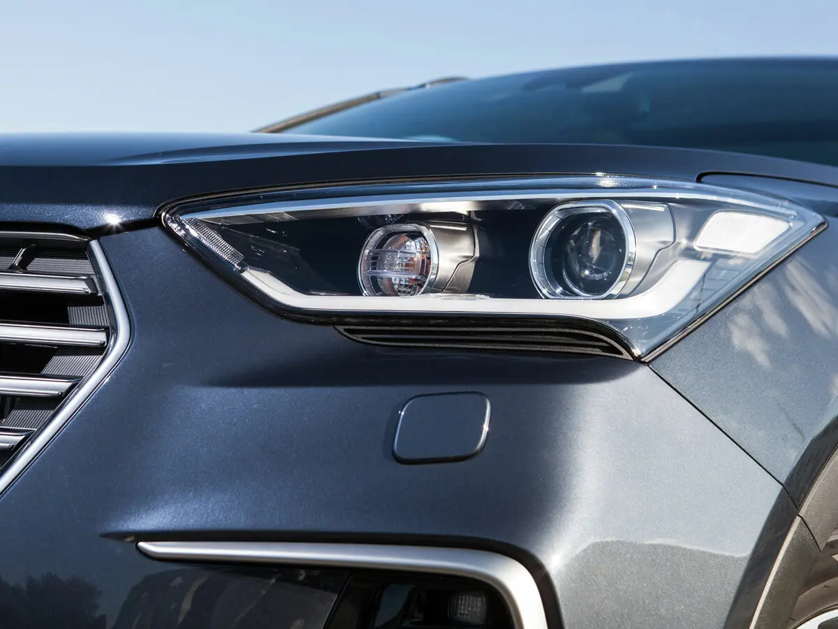 Hyundai Santa Fe III Рестайлинг Внедорожник 5 дв. Grand — photo 14