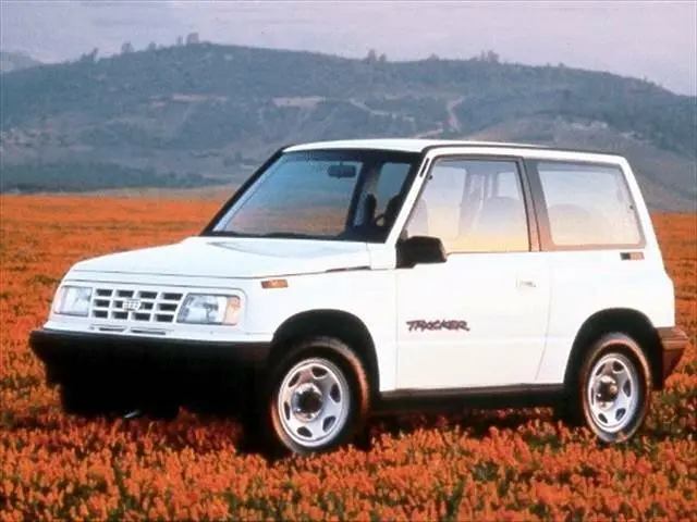 Chevrolet Tracker I Внедорожник 3 дв.