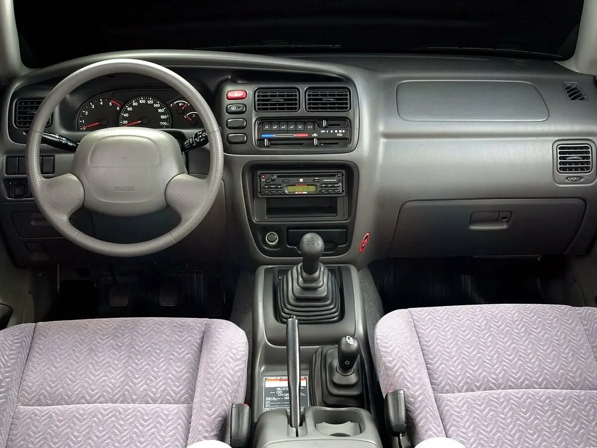 Chevrolet Tracker I Внедорожник открытый — сүрөт 3