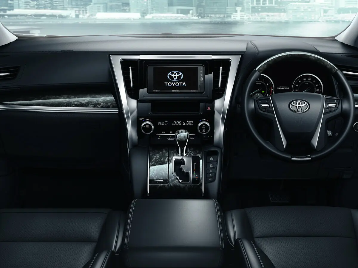 Toyota Vellfire II Минивэн — фото 4