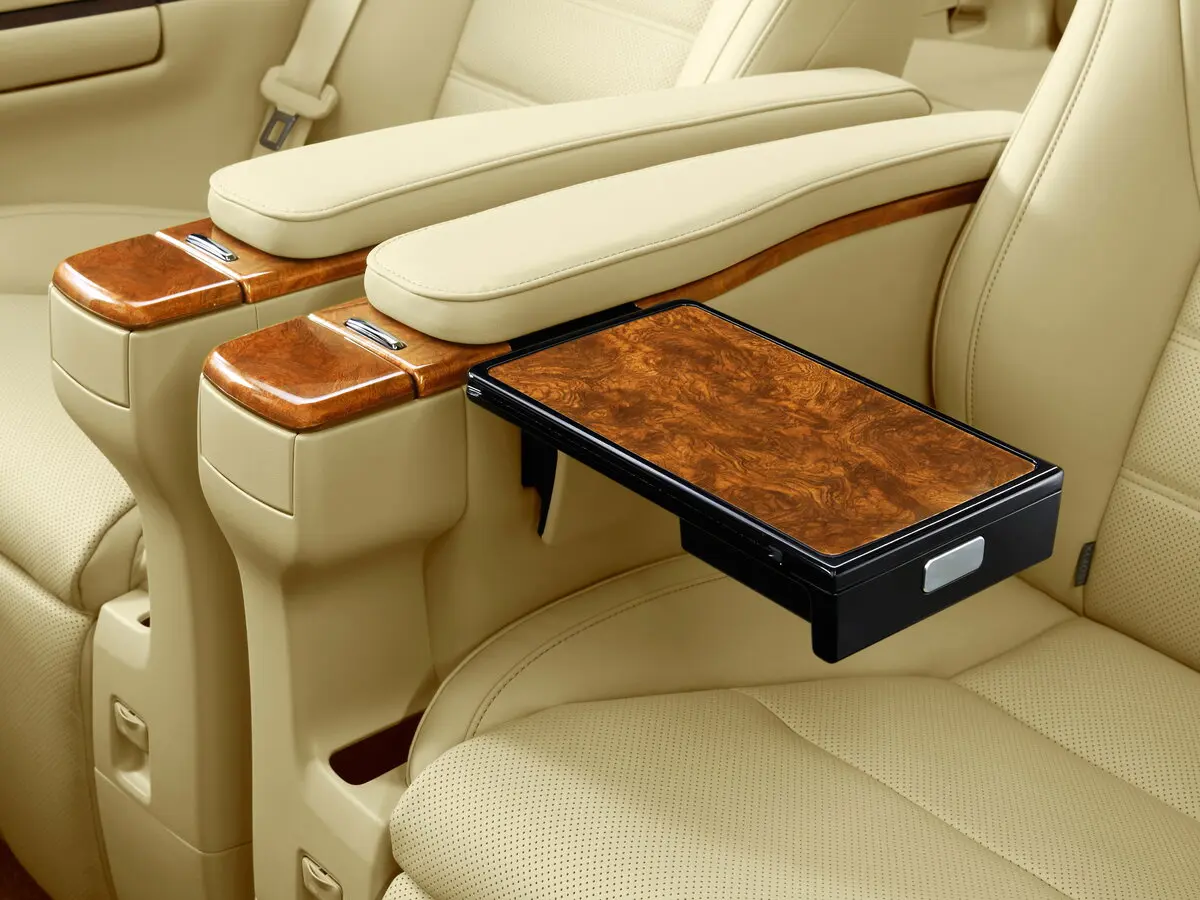 Toyota Vellfire II Минивэн — фото 9