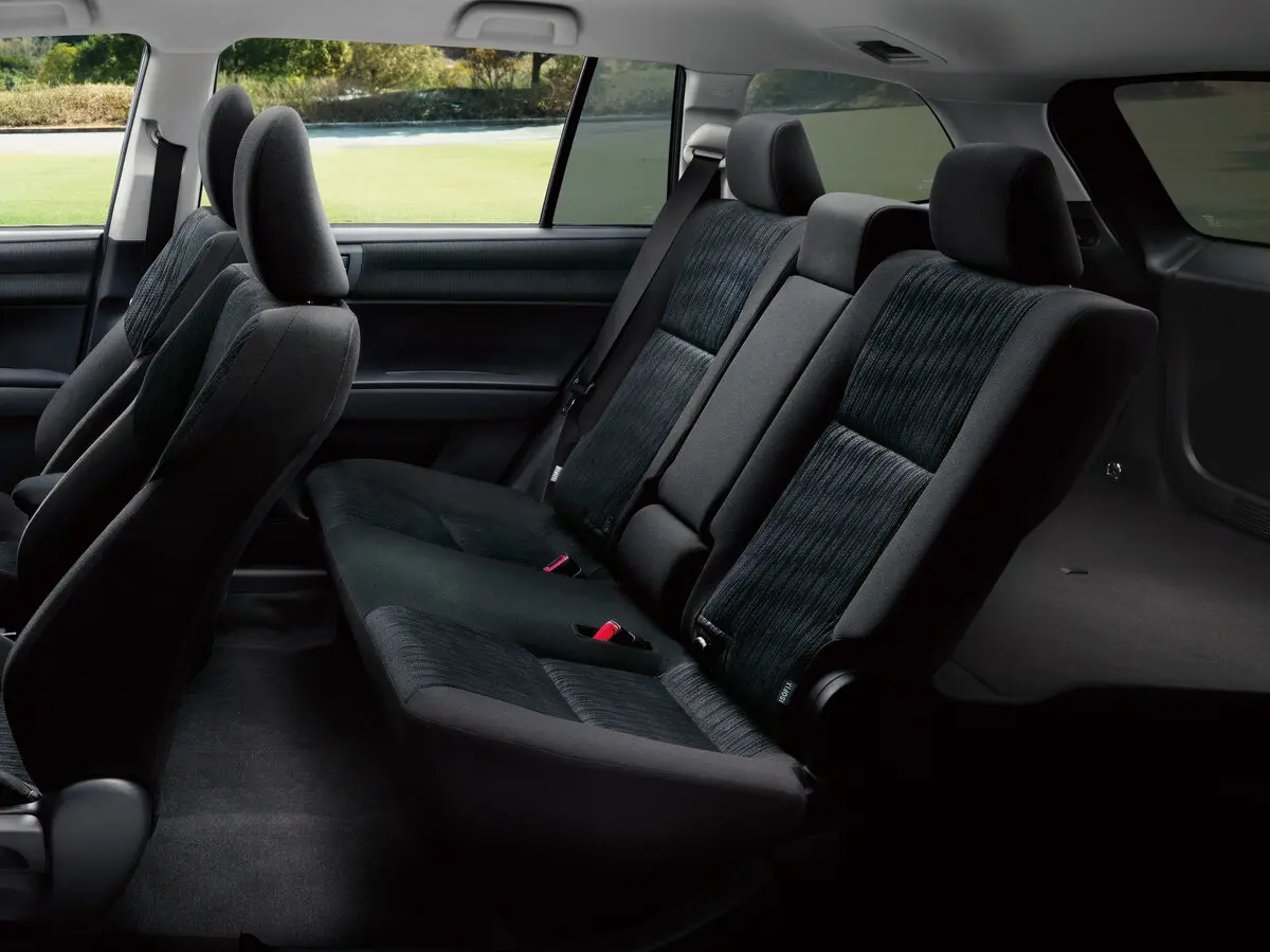Toyota Corolla XI (E160, E170, E180) Универсал 5 дв. Fielder — фото 6