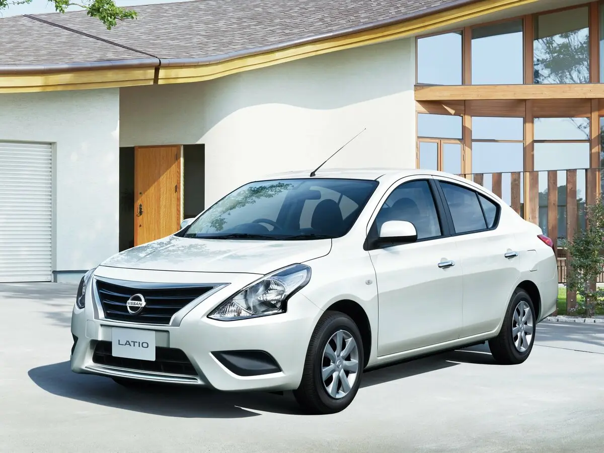 Nissan Latio I (N17) Рестайлинг