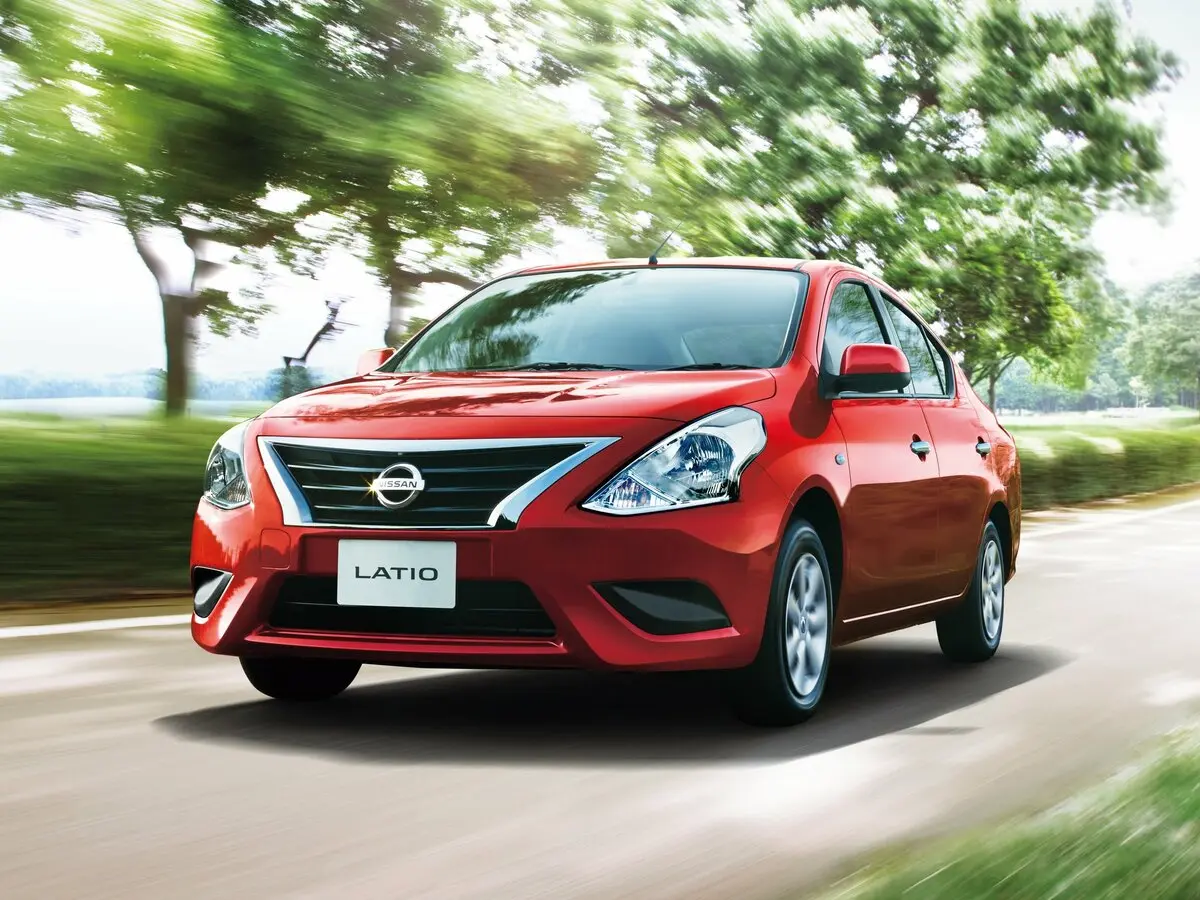 Nissan Latio I (N17) Рестайлинг Седан — сүрөт 3