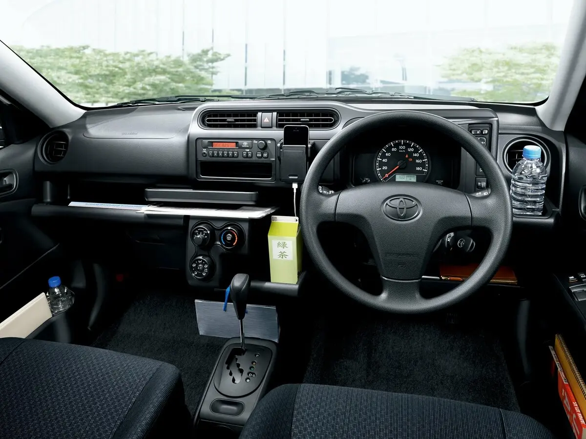 Toyota Succeed I Рестайлинг Универсал 5 дв. — фото 4