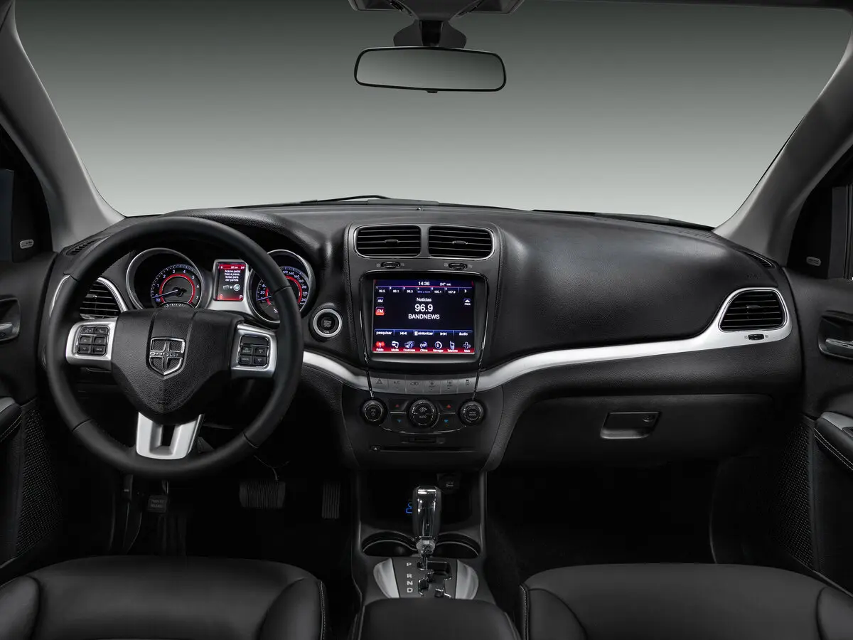 Dodge Journey I Рестайлинг Внедорожник 5 дв. — photo 6