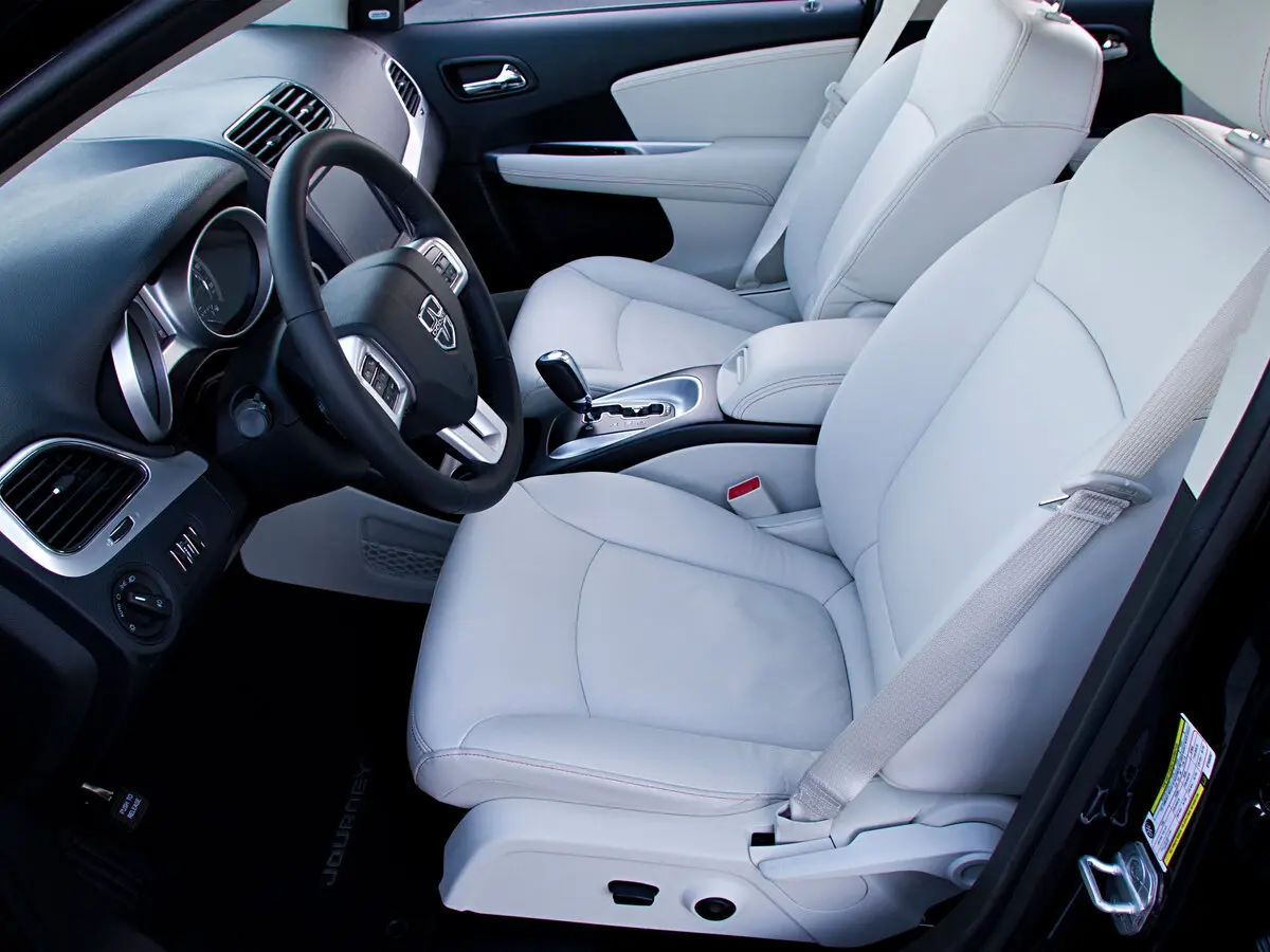 Dodge Journey I Рестайлинг Внедорожник 5 дв. — photo 8