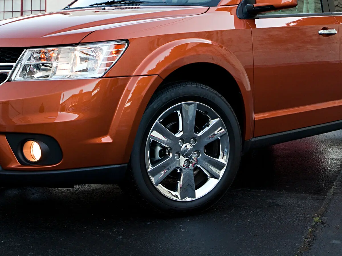 Dodge Journey I Рестайлинг Внедорожник 5 дв. — photo 17