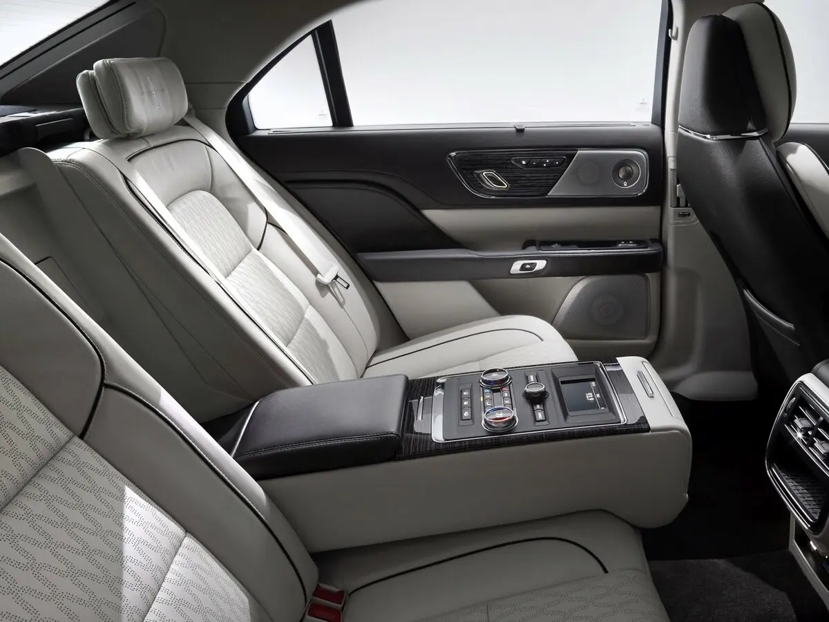 Lincoln Continental X Седан — сүрөт 11